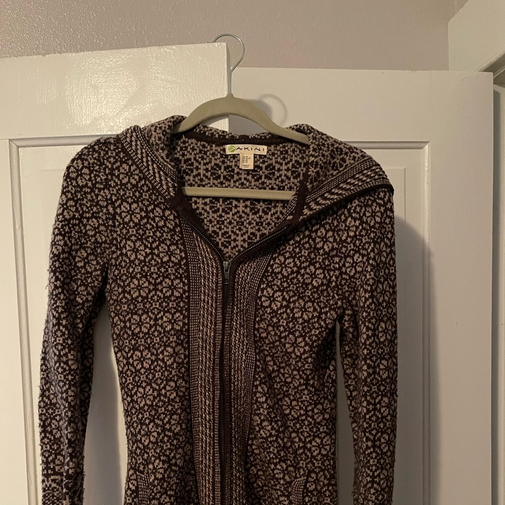 Coat/sweater this is so warm you could wear it for either one